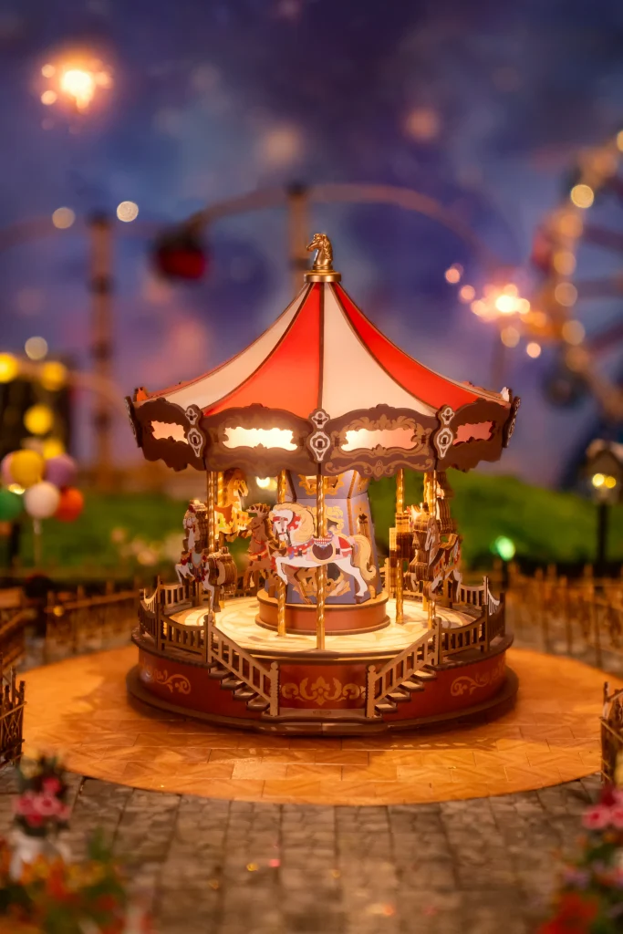 ファンシートイ メリーゴーランド AMC01 夢幻のメリーゴーランド | Rolife Japan